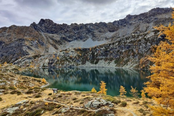 Anello del lago Vercoche 2230 m. per i valloni Legna e Laris
